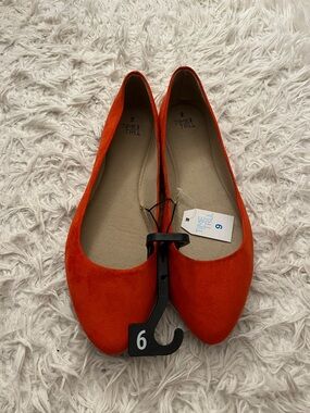 Time and Tru Bright Orange Pointed Toe Flats - Women